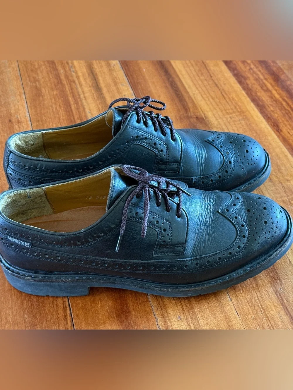 Mephisto Men’s Black Leather Wingtip Dress Shoes